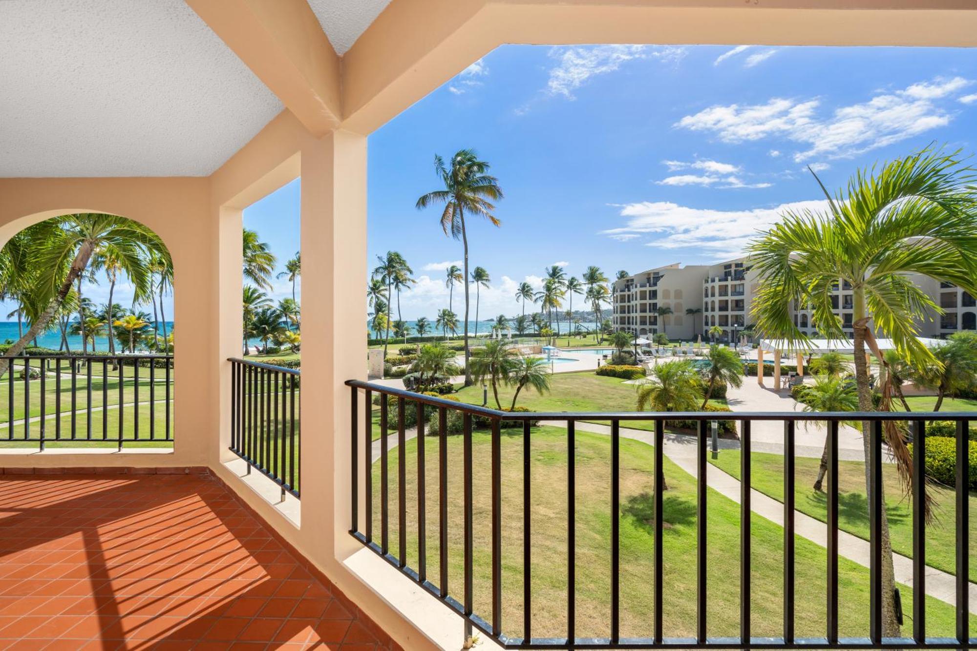 Beach Access + 3 Pools + Ocean Views - 2Br In Palmas - Sleeps 7 Humacao Exterior foto
